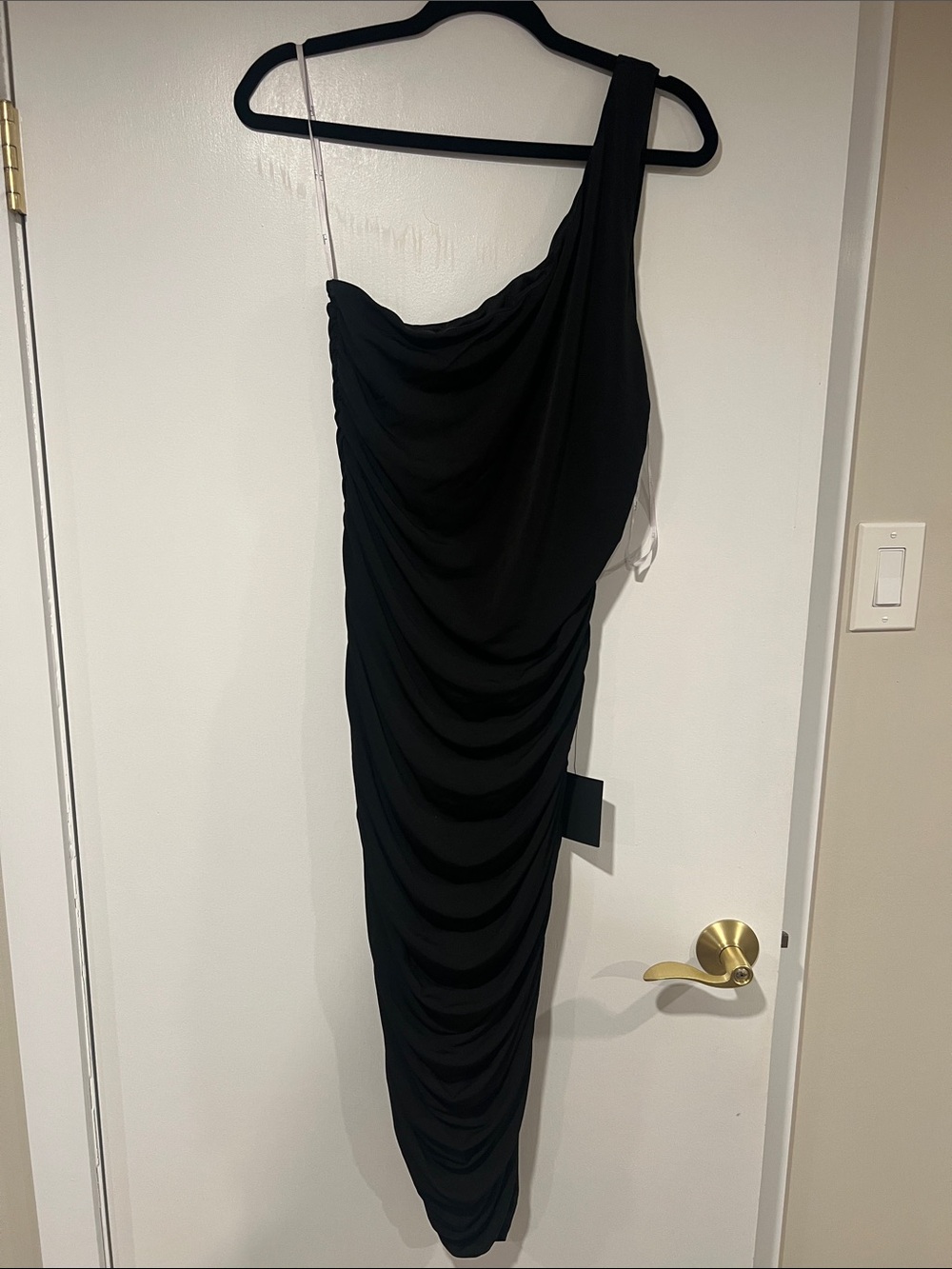 Lulu's Black One-Shoulder Ruched Evening Dress - Picture 2 of 4